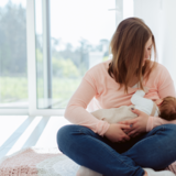 Simpatia para desmame do bebê: Pegar mamadeira, secar leite e mais!