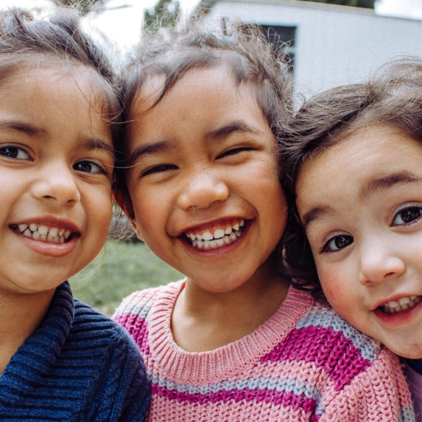 Sonhar com amigos do passado: da infância, escola, trabalho e mais!