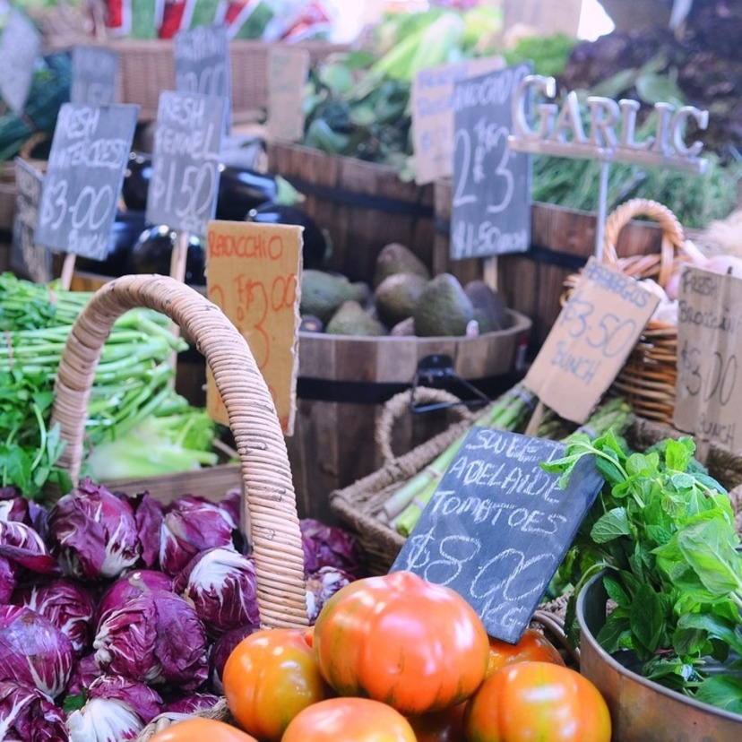 Sonhar com feira: de frutas, de roupas, com barraca de feira e mais!