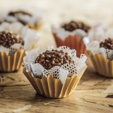 Sonhar com brigadeiro: comendo, fazendo, ganhando, grande e mais!