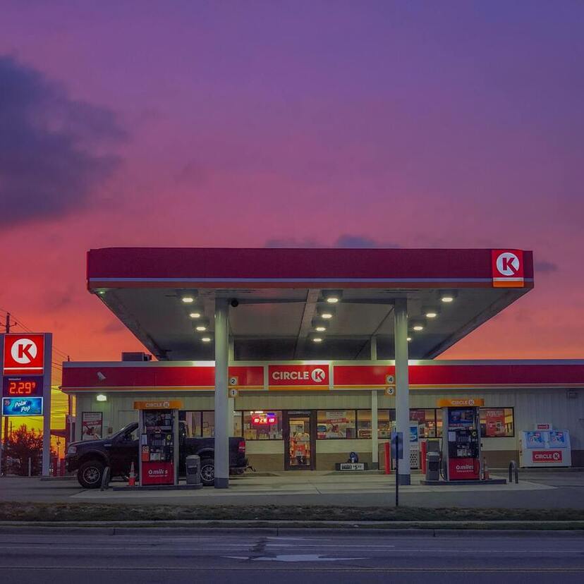 Sonhar com posto de gasolina: fechado, pegando fogo, explodindo e mais!