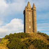 Significado de sonhar com torre: balançando, caindo e mais! 