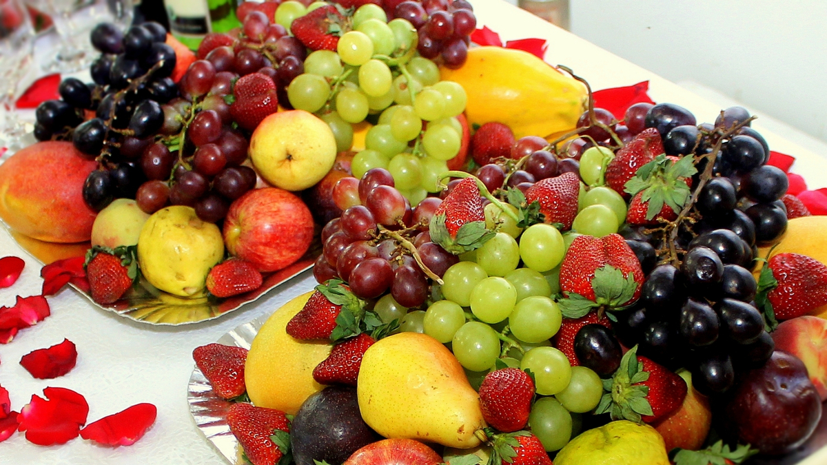 Oferenda com frutas.