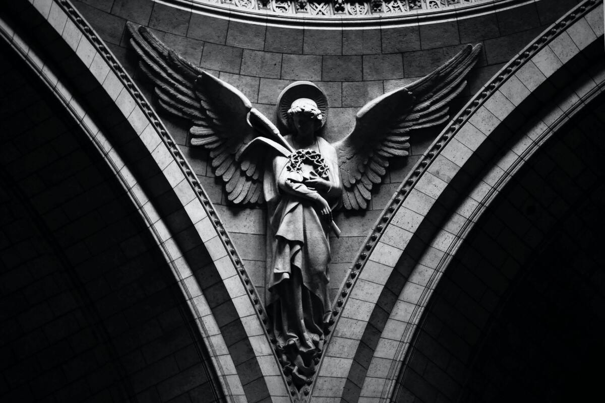 Estátua de um anjo.