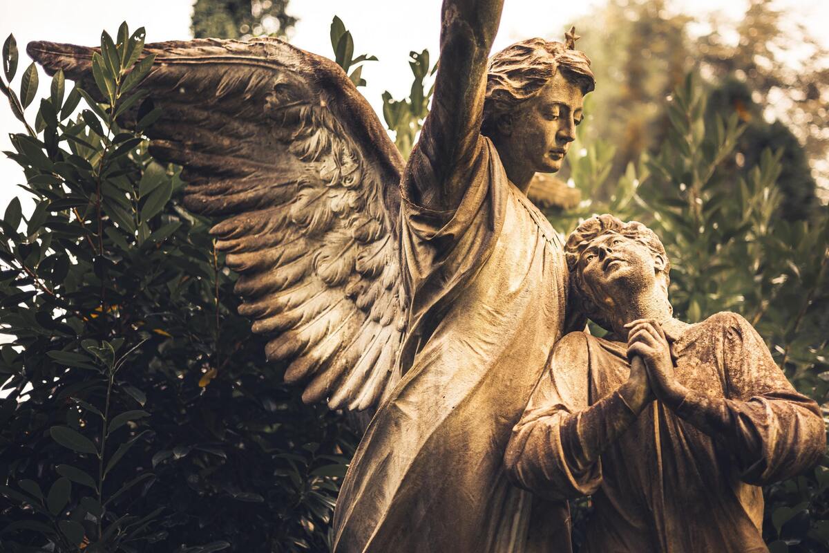 Estátua de um anjo.