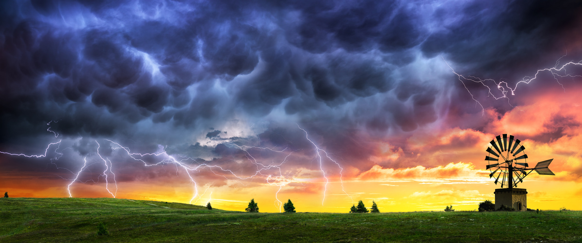 Tempestade em um campo aberto.