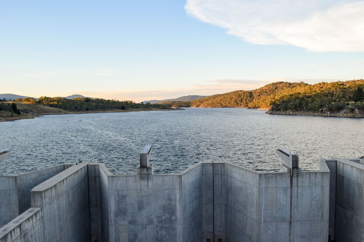 Água de represa.