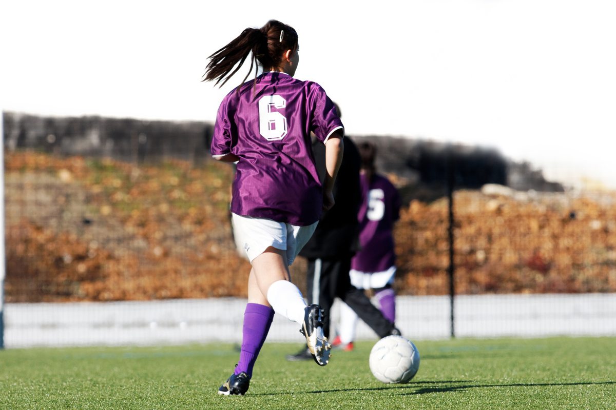 Jogo de futebol feminino