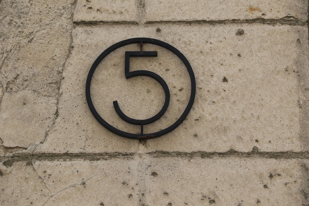 número 5