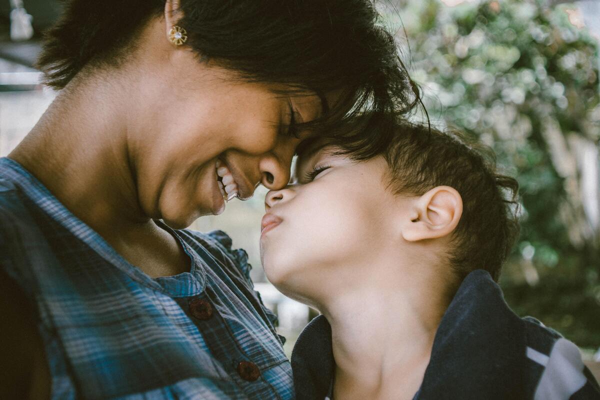 Mãe e filho.