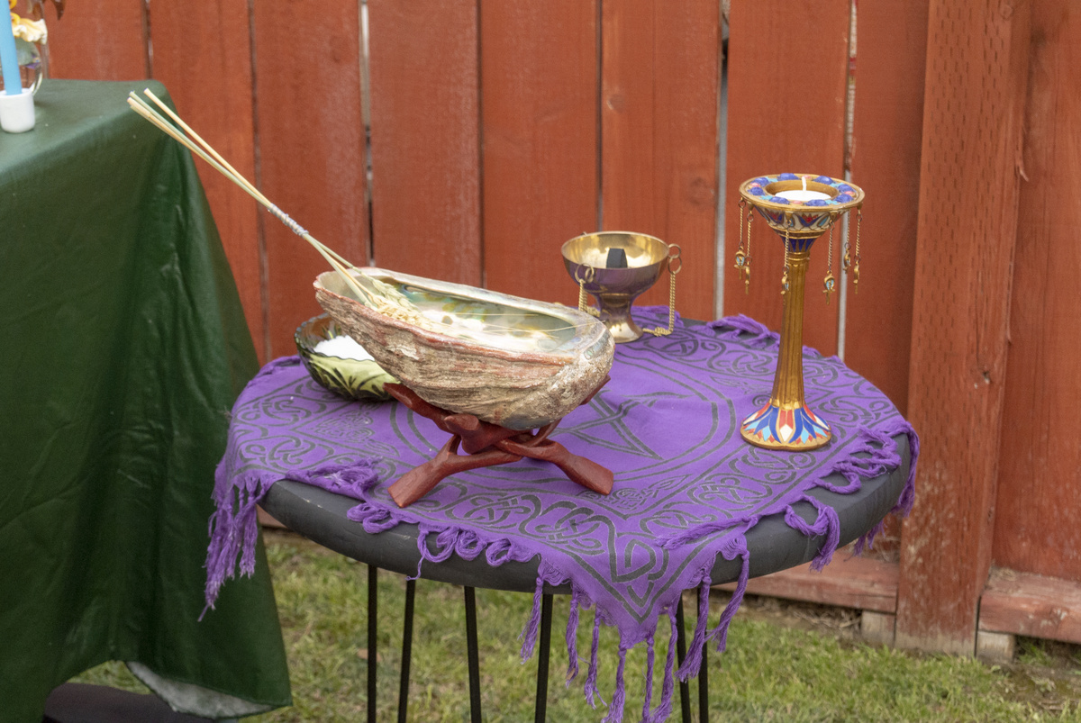 Altar na comemoração de Ostara