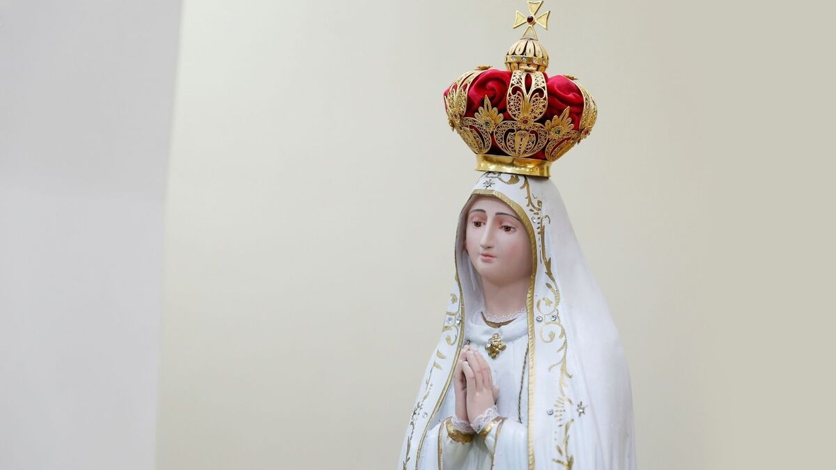 Imagem de Nossa senhora de Fátima.