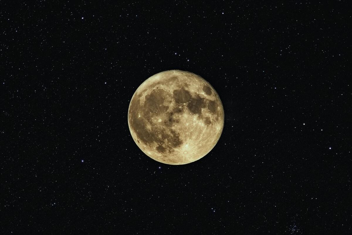 Lua, astro regente do terceiro decanato de escorpião. 