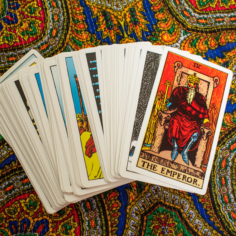 Baralho de cartas de tarot.